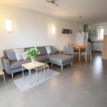 Unter Reet Apartment *